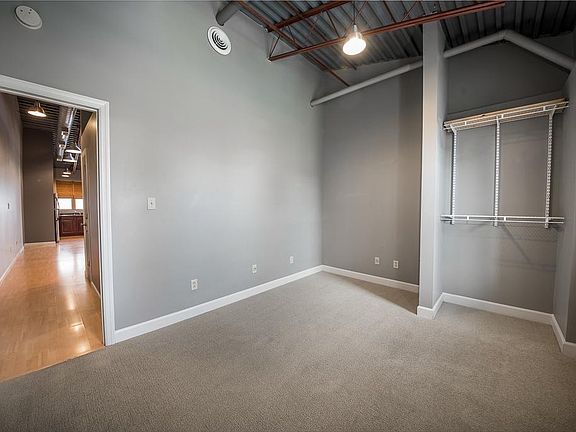 5th image of 749 Richwood Ave APT 10