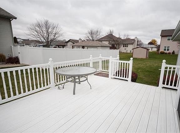 5th image of 11110 Darby Ln