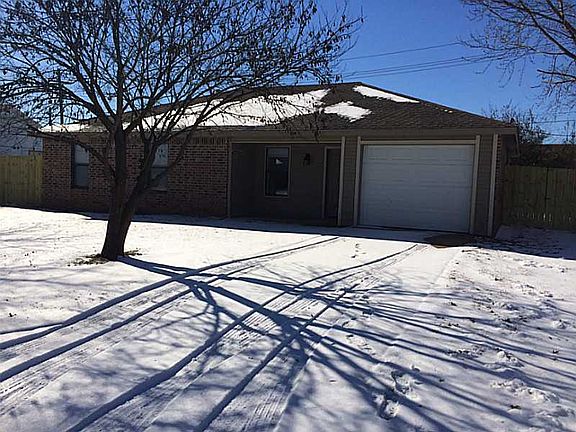2nd image of 8 Katie Ct