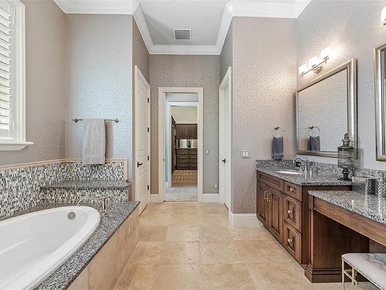 10243 Mattraw Pl — Photo 19