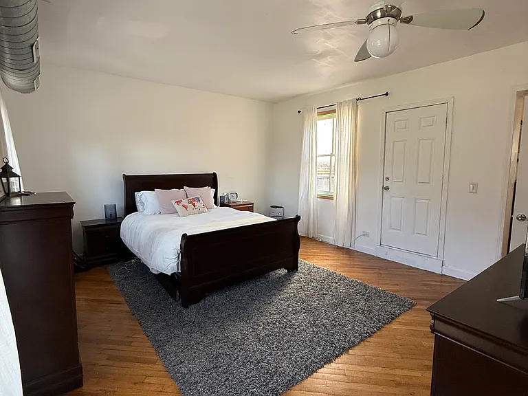 1111 W Randolph St #2 — Photo 25