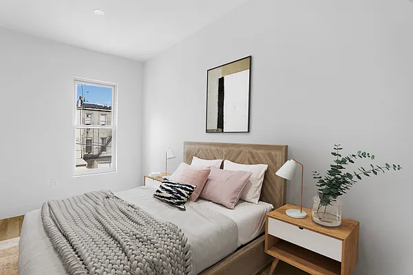 Rented by Compass | media 13