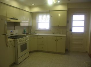 4220 164th St, Flushing, NY 11358