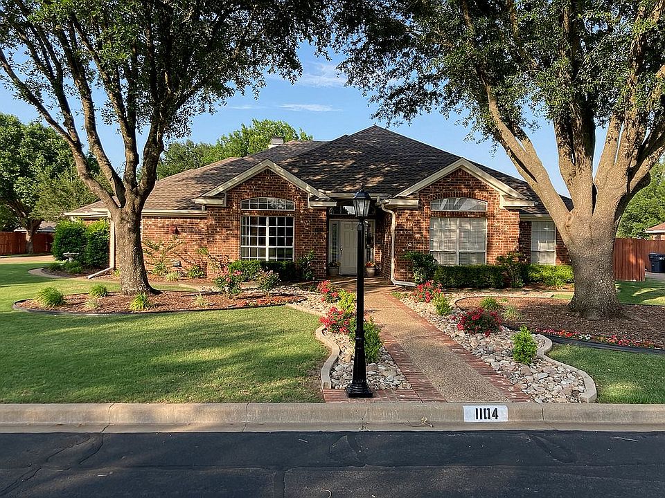 1st image of 1104 Evening Sun Ln