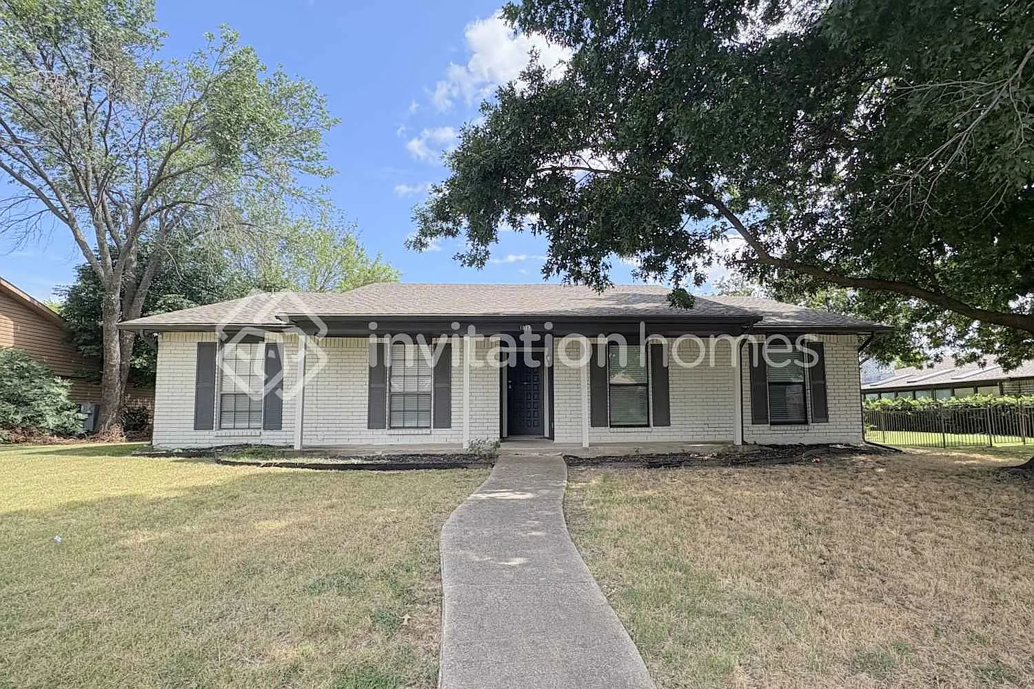 1817 Butterfield Grand Prairie, TX 75052 — Photo 1