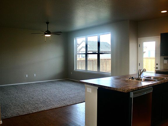 5th image of 1701 Thrive Dr