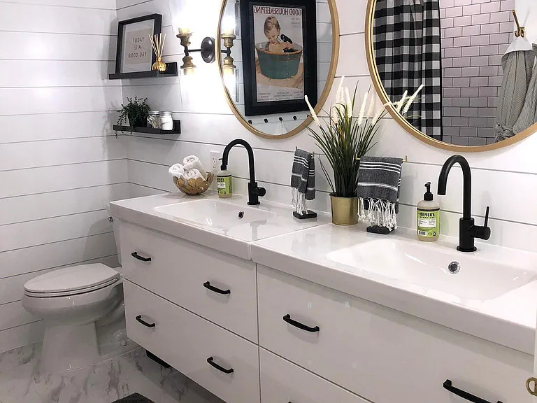 Double Sinks/Vanities