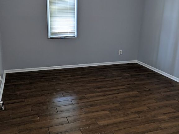 5th image of 320 Welch Rd APT N2