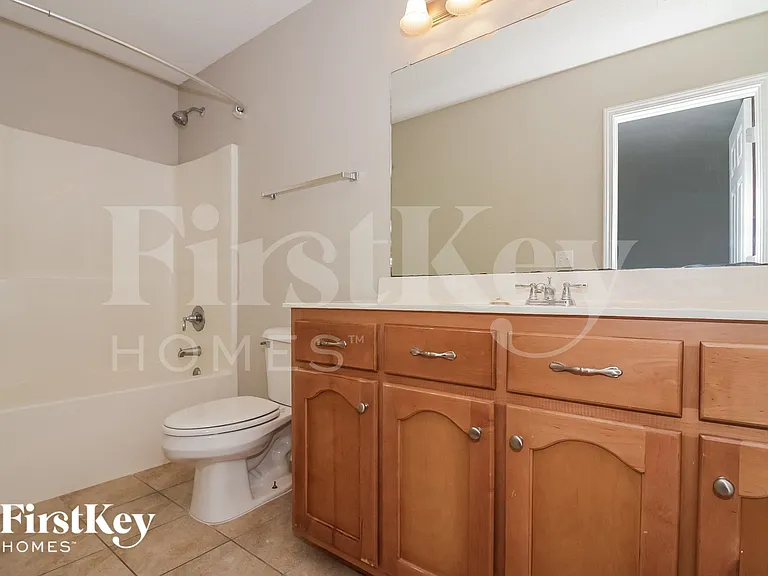 1836 Roy Dr — Photo 12