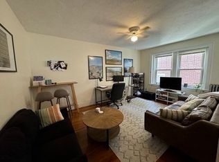 588 Washington St APT 2, Brookline, MA 02446