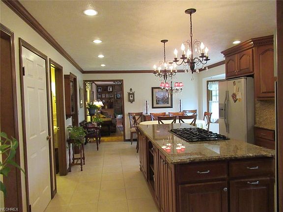 4th image of 6275 Cloverly Dr
