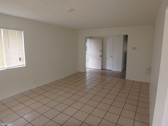 4th image of 41589 Marine Dr