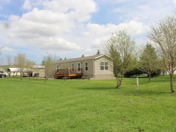 8038 165th Ave, Oak Park, MN 56357