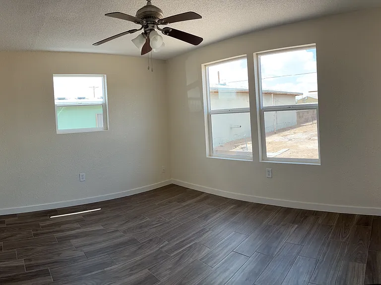 3900 McConnell Ave — Photo 13