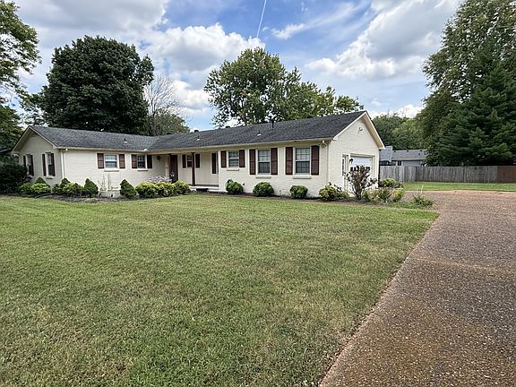 4th image of 1711 Haynes Dr