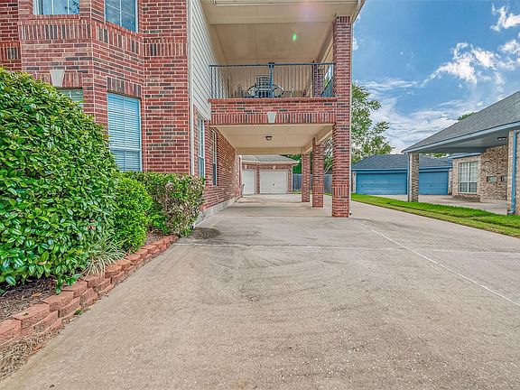4th image of 2519 Meadow Tree Ln