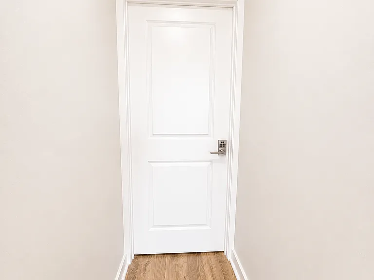 524 Heathwood Way #1 — Photo 2