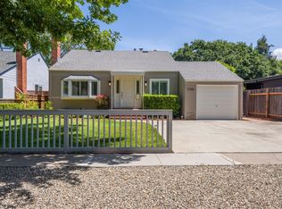 1040 Ringwood Ave, Menlo Park, CA 94025