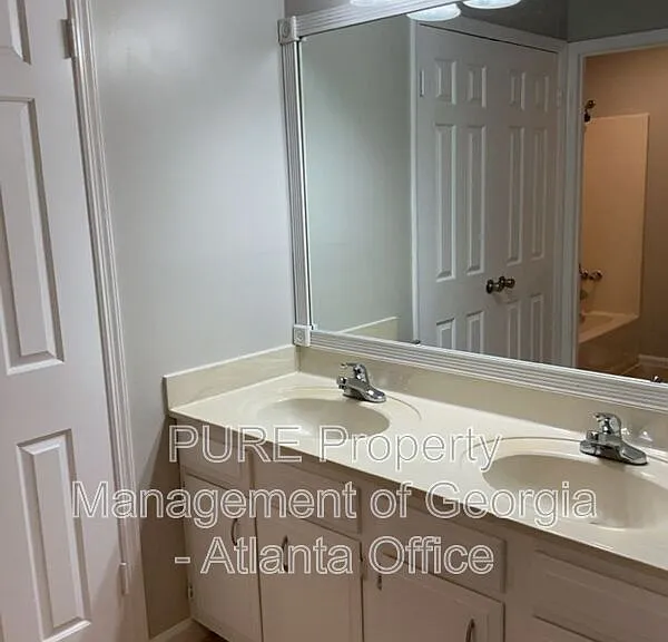 3227 Stonewall Dr NW — Photo 26
