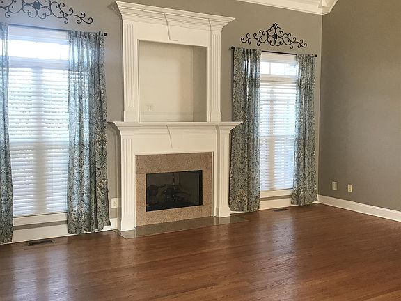 4th image of 3506 Salem Cove Ln