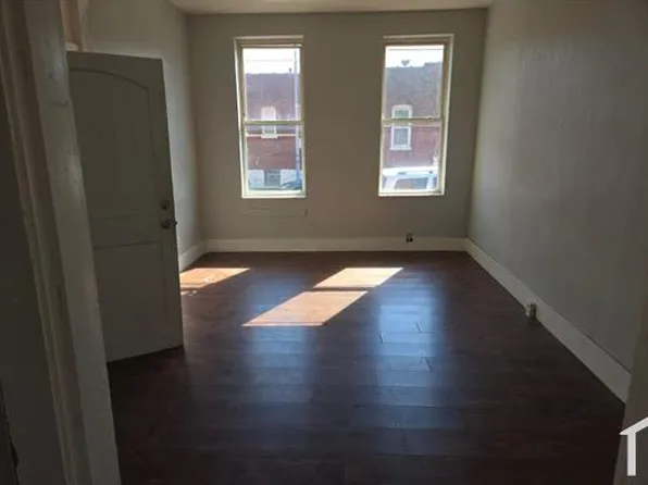 225 W Upton St #2-F, Saint Louis, MO 63111