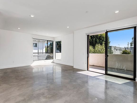 4th image of 5728 La Mirada Ave #N301