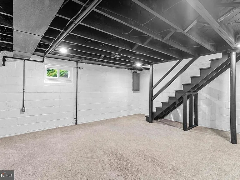 5810 33rd Pl — Photo 31