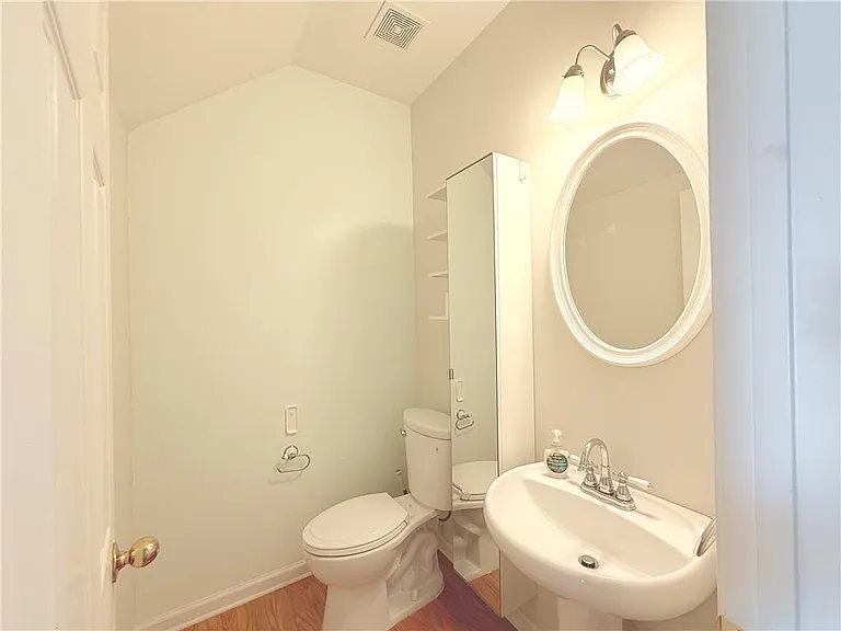 1833 Willow Branch Ln NW — Photo 5