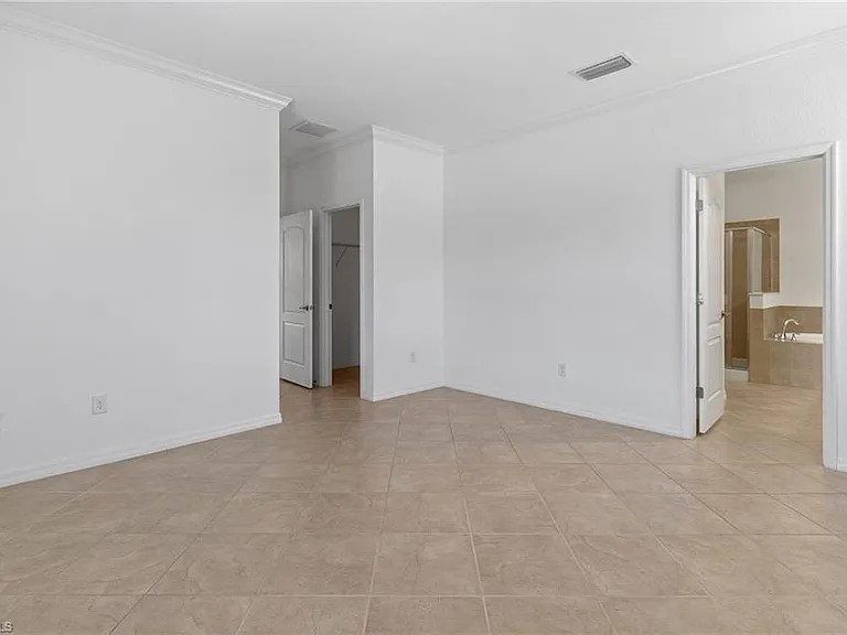 7959 Princeton Dr — Photo 10