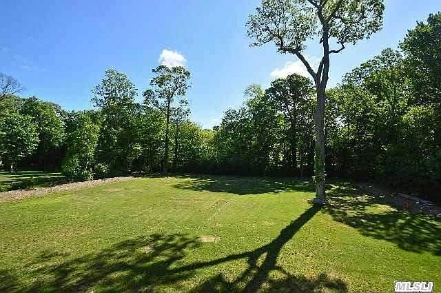 2nd image of 7 Capel Dr