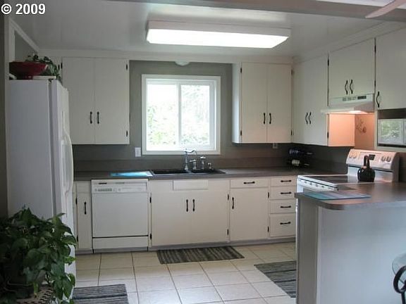 Kitchen with Tile floors 