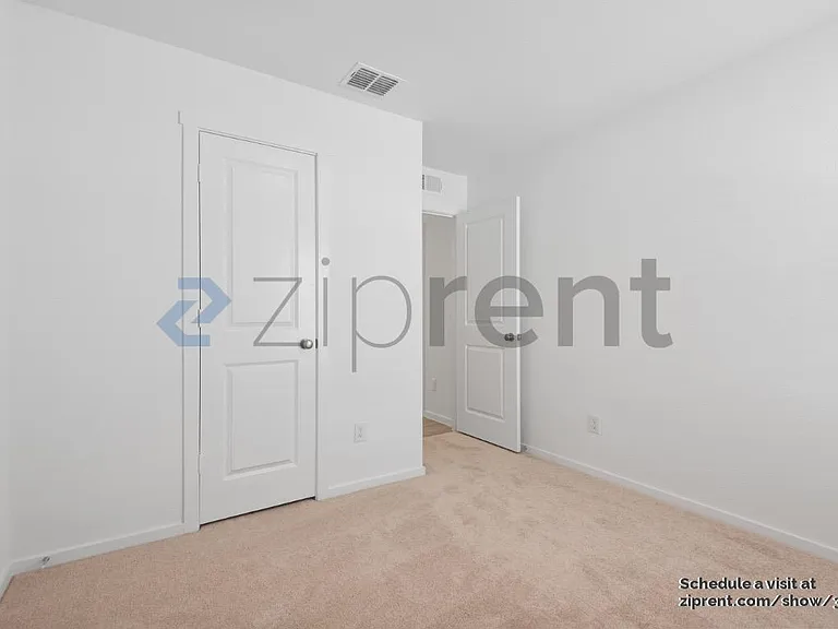 6739 Fairview Ave — Photo 12