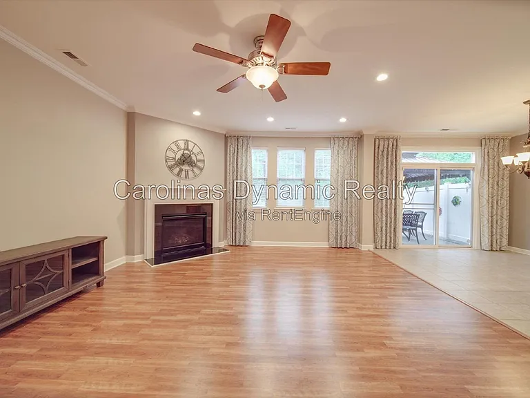 6831 Maricopa Rd — Photo 2