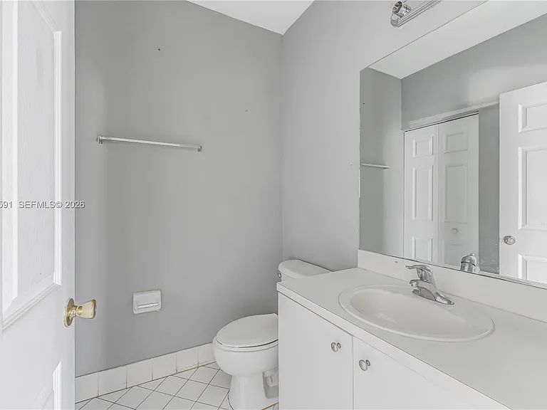 3375 NE 15th Dr #10212 — Photo 34