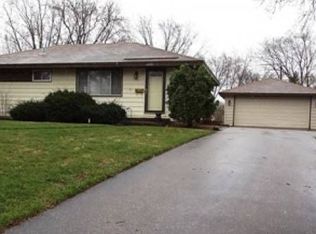 4501 113th St W, Bloomington, MN 55437