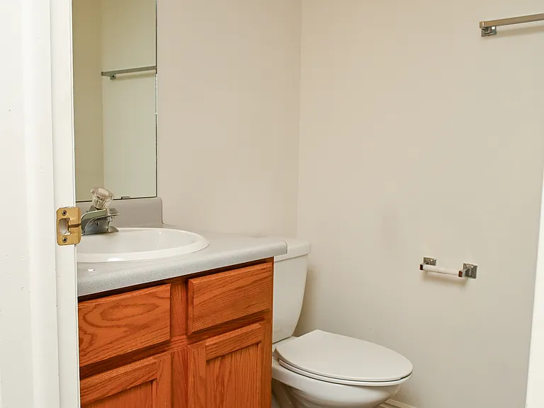1394 N 290 W #4 — Photo 13