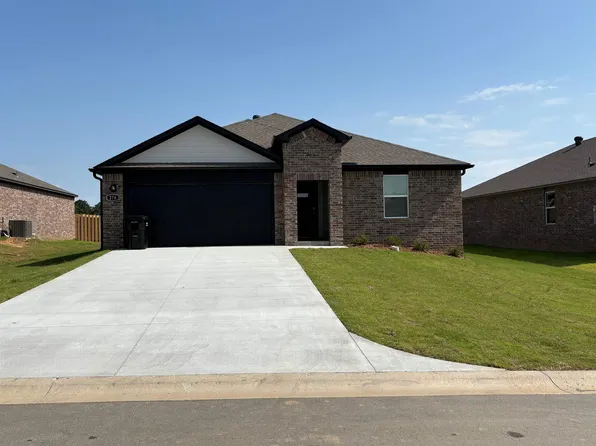 276 Alyece Ln, Hensley, AR 72065