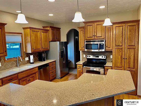 4th image of 1811 Aberdeen Dr