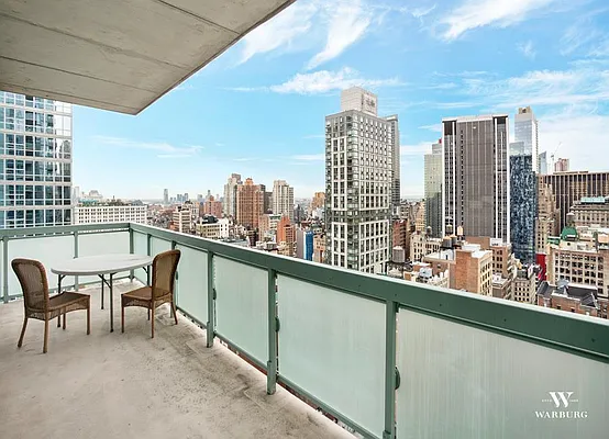 Rented by Warburg | media 3