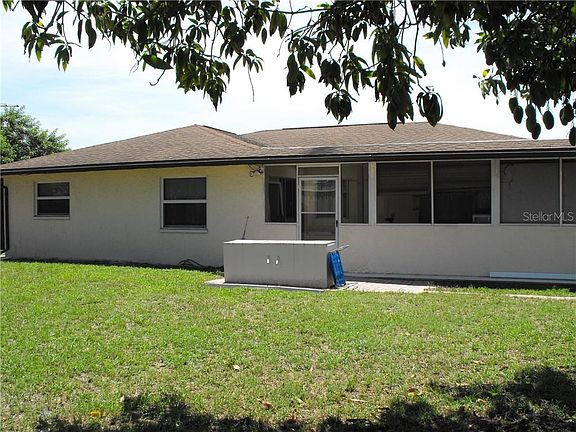 2nd image of 652 N Ellicott Cir