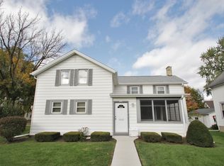 902 Western Ave, Watertown, WI 53094
