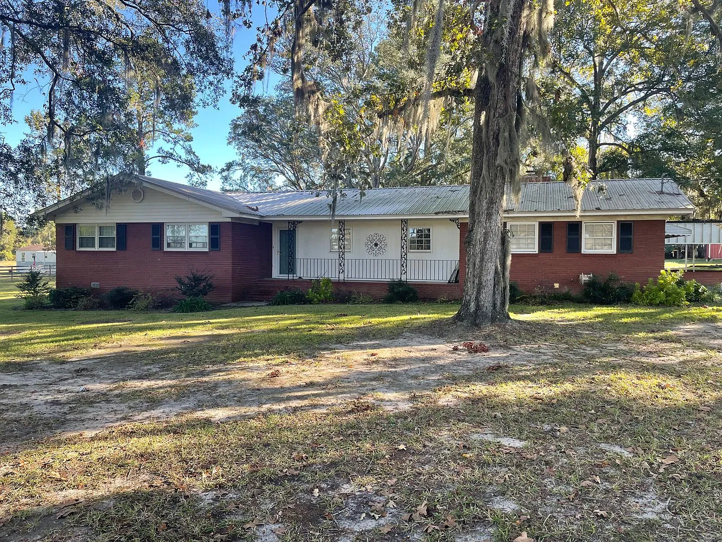 3 Bedroom Home in Valdosta, GA — Photo 2