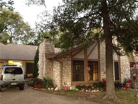 3rd image of 4016 Cima Serena Dr #B