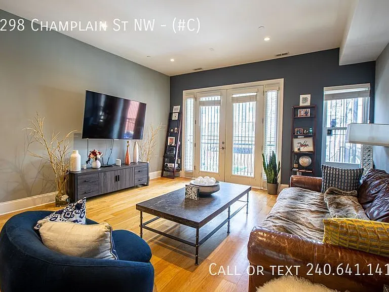2298 Champlain St NW #C — Photo 3