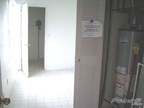 4th image of 6440 Lake Meadow Dr