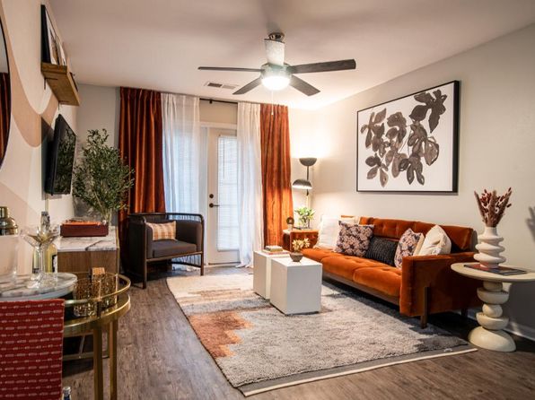 285 N Rutherford Blvd Unit 207