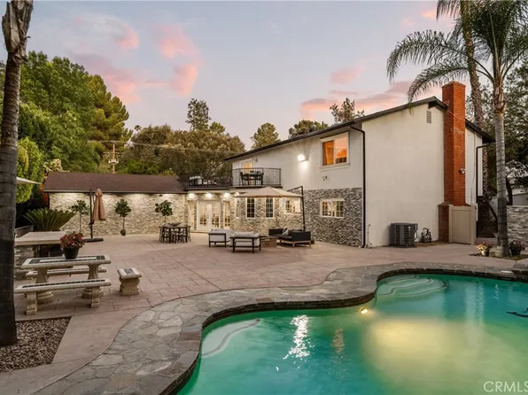 20286 Allentown Dr, Woodland Hills, CA 91364