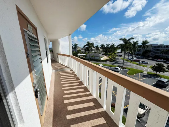 4075 Cornwall D, Boca Raton, FL 33434