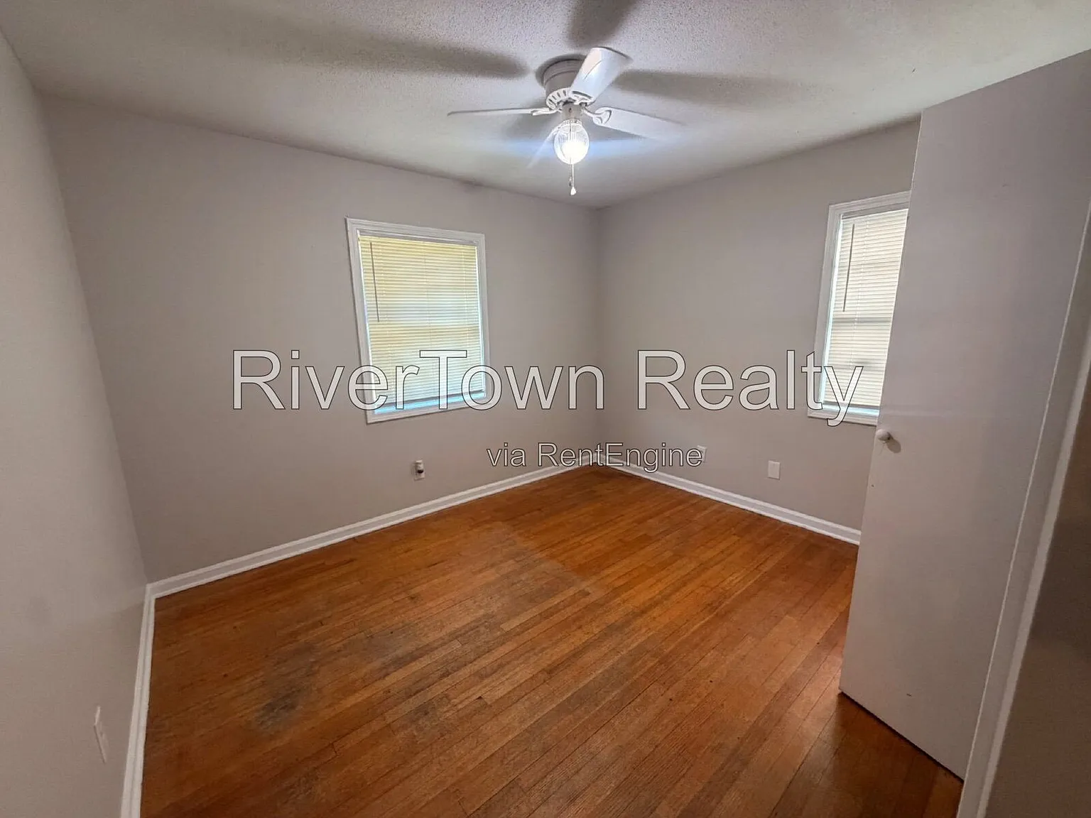 3 bed, 2.0 bath, 1485 sqft, $1,645 — Photo 3