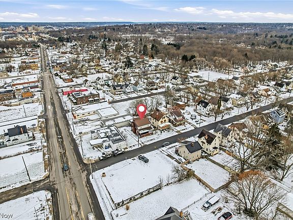 4th image of 15 S Portland Ave
